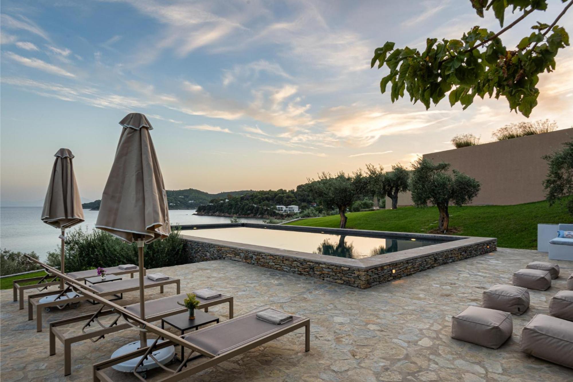 Pelagoon Skiathos Achladies  Ruang foto