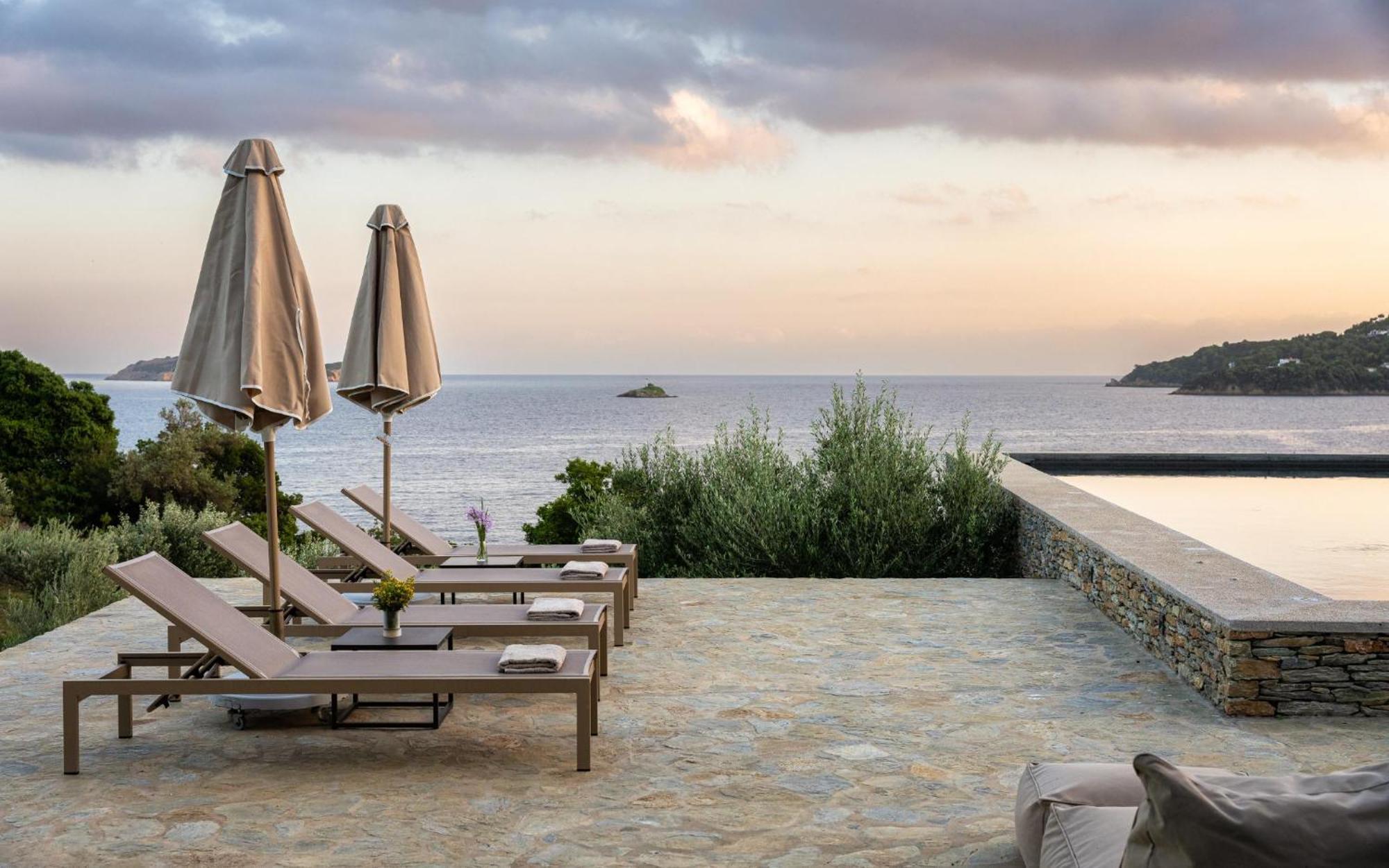 Pelagoon Skiathos Achladies  Ruang foto